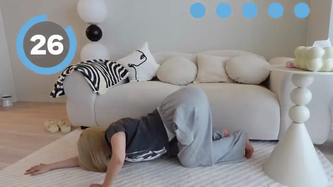 Side Stretch Focused on the Armpit