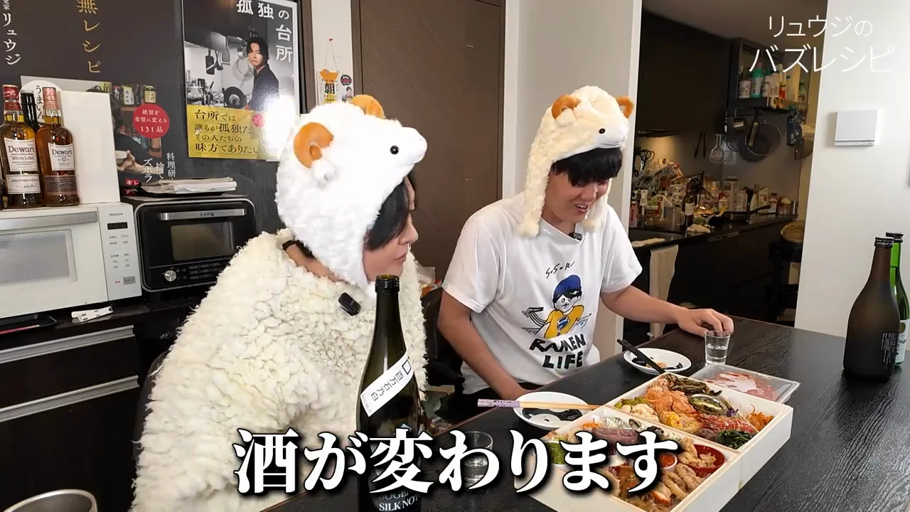 ビールの段:チキン、タコの唐揚げ、ミートボール、枝豆