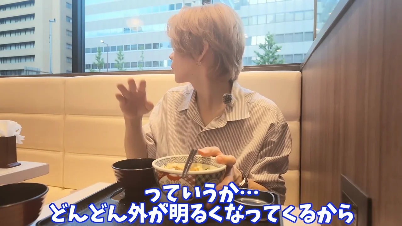 追加注文と、明るくなっていく店内