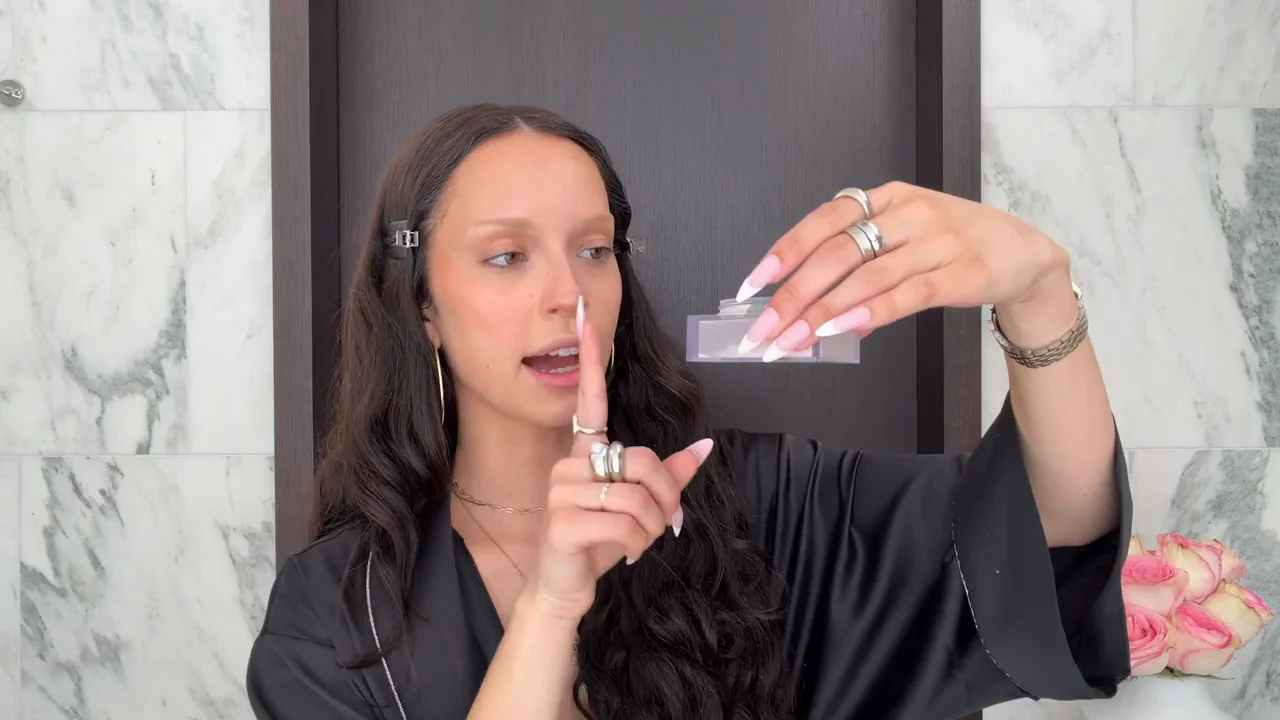 A Setting Powder From Before KATSEYE
