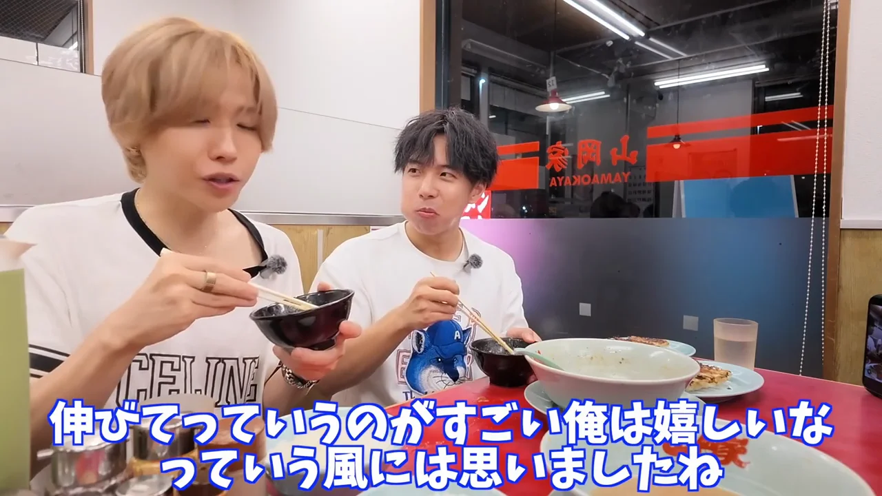 台本に頼る人と、恥ずかしさを置いてきた人