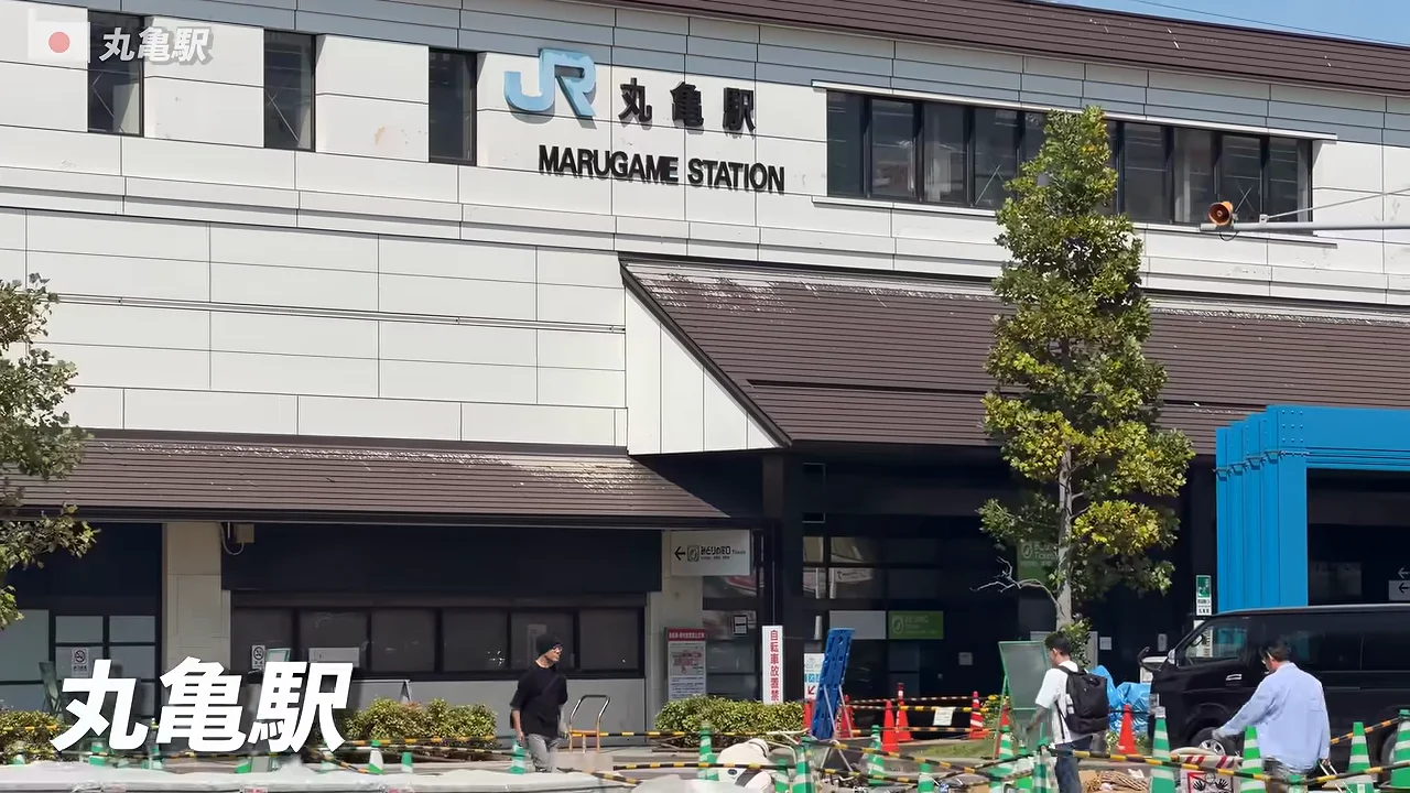 石川うどんで1食目、売り切れ寸前だった