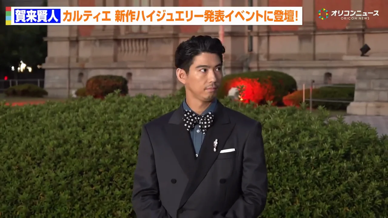 エメラルドの目を持つパンテールの「繊細さと力強さ」
