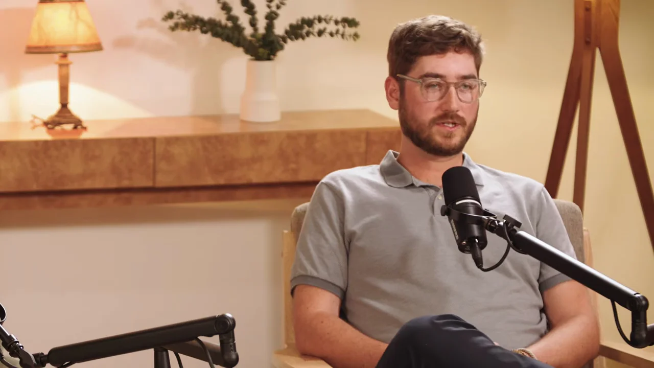 Chris's childhood: fortunate and silent about money