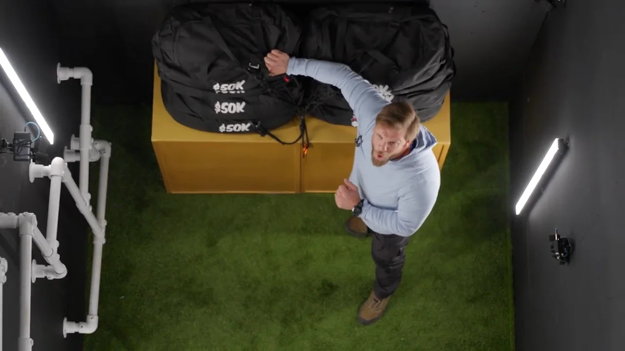Trap Six: Climbing a 60-Foot Tower With 200 Pounds of Money